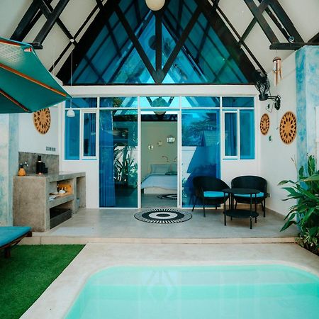 Atties Villa Gili Air Exterior photo