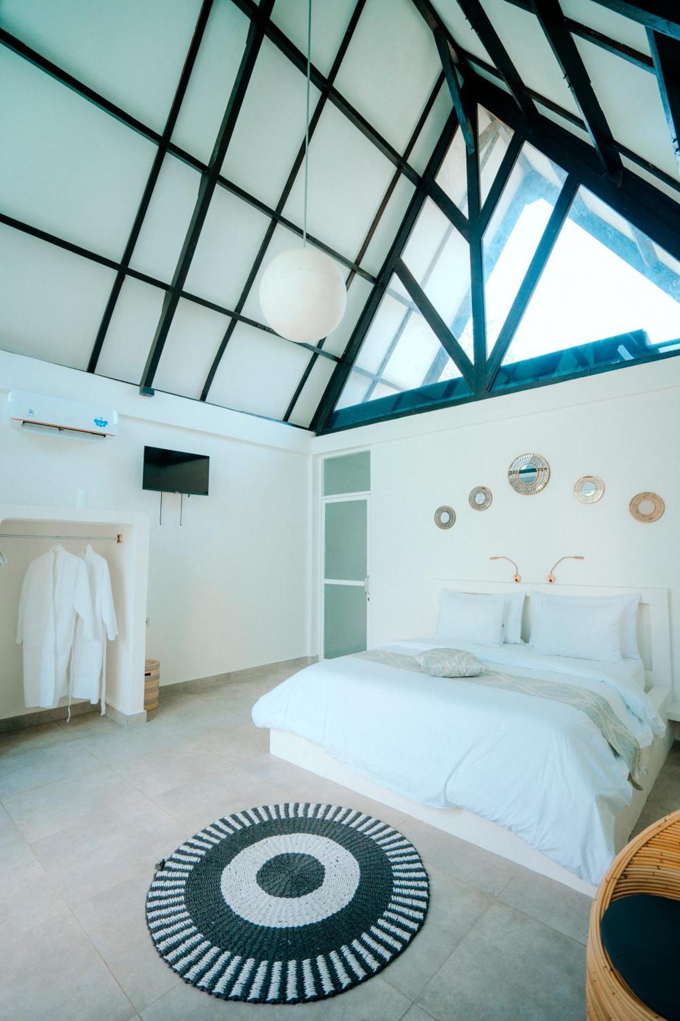 Atties Villa Gili Air Exterior photo